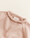 hvid-baby-pullover-georgette-aus-merinowolle-apricot