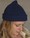 hvid-damen-muetze-beanie-fonzie-aus-merinowolle-blue